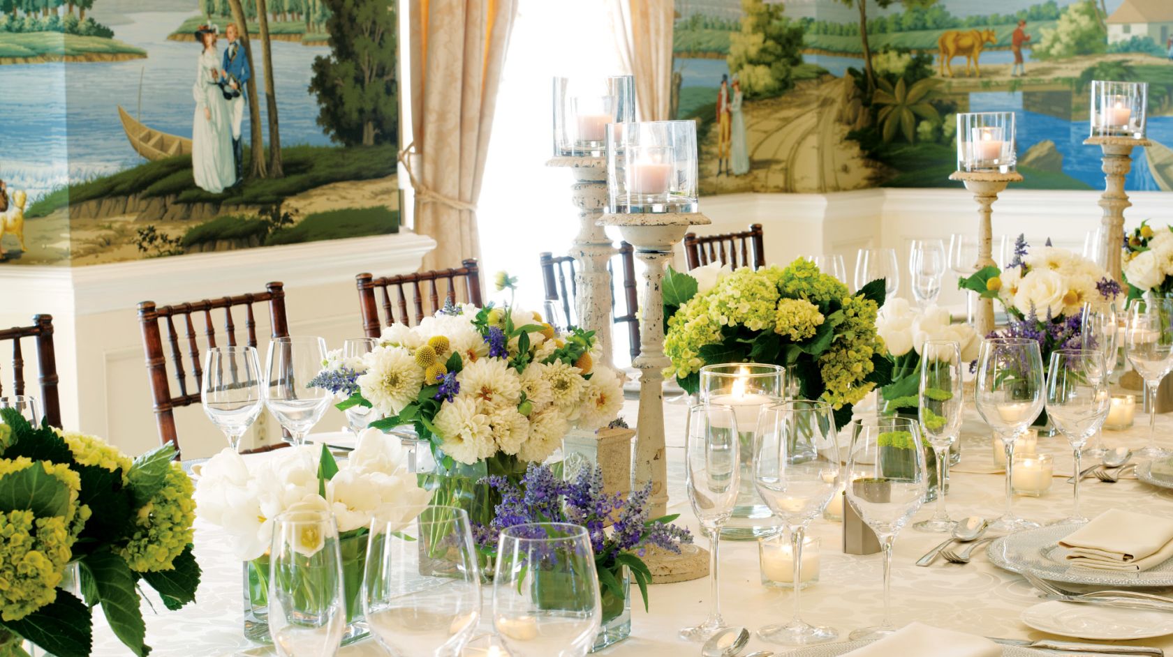 The Concorde Dining Table during an event in Washington DC